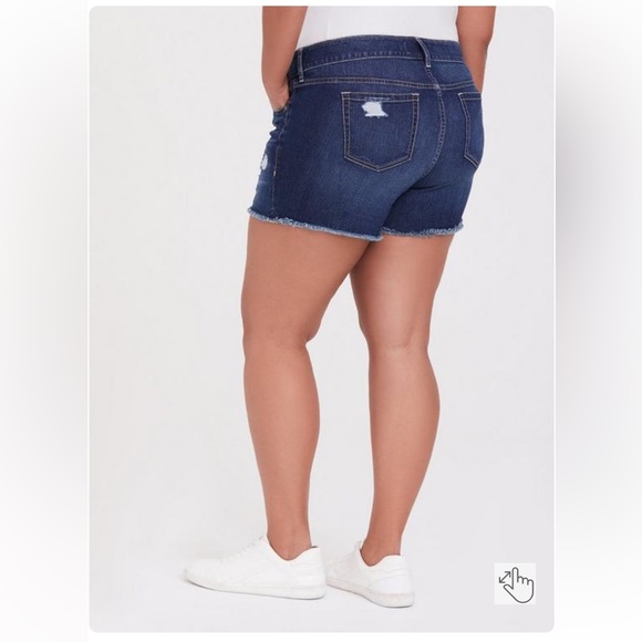 Torrid 3.5 Inch Vintage Stretch Mid-Rise Short 12 - Picture 9 of 12